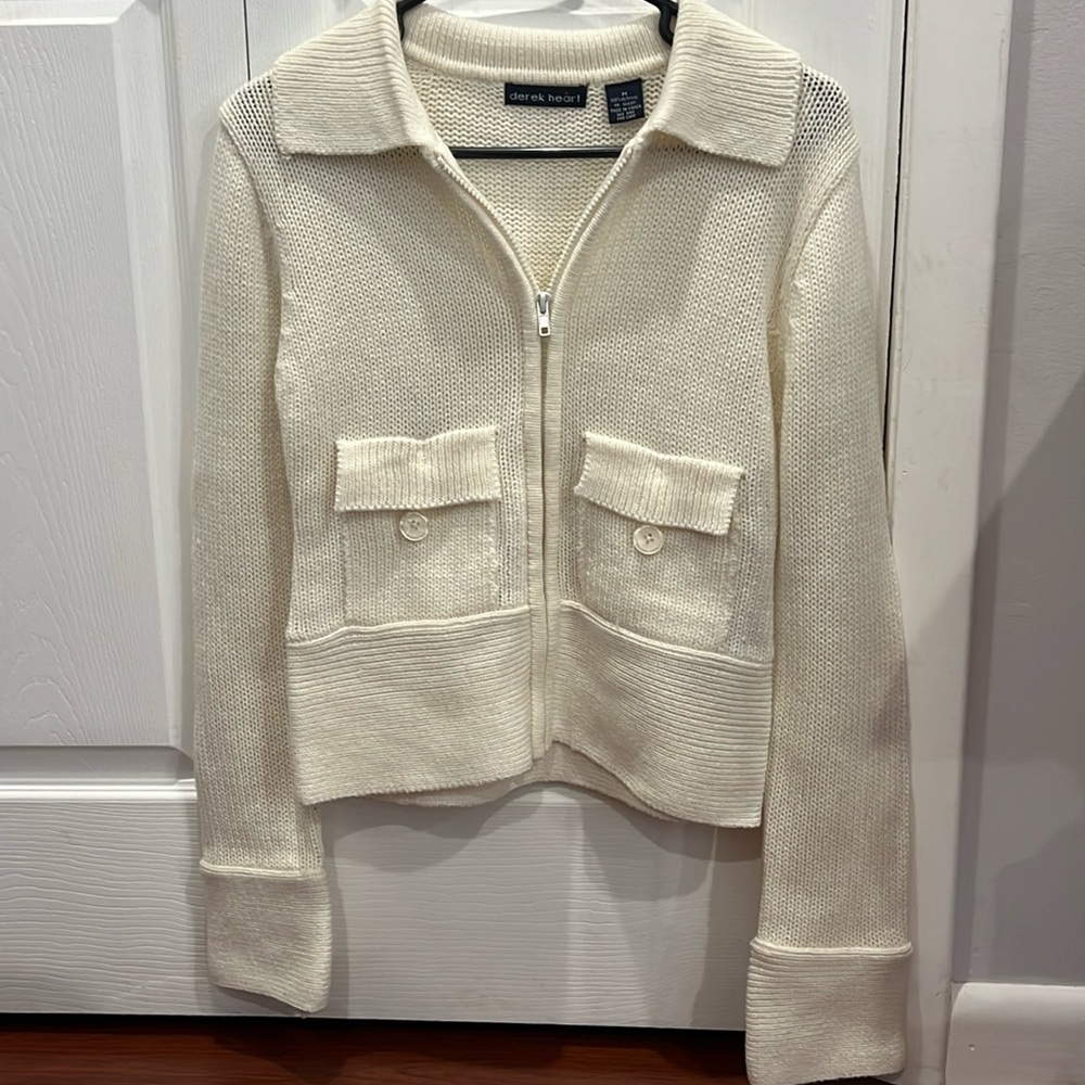 Derek heart women’s sweater.